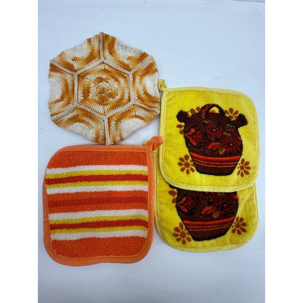 Vintage Cannon Pot Holders Hot Pads 1970s Retro Kitchen Crochet Orange Yellow